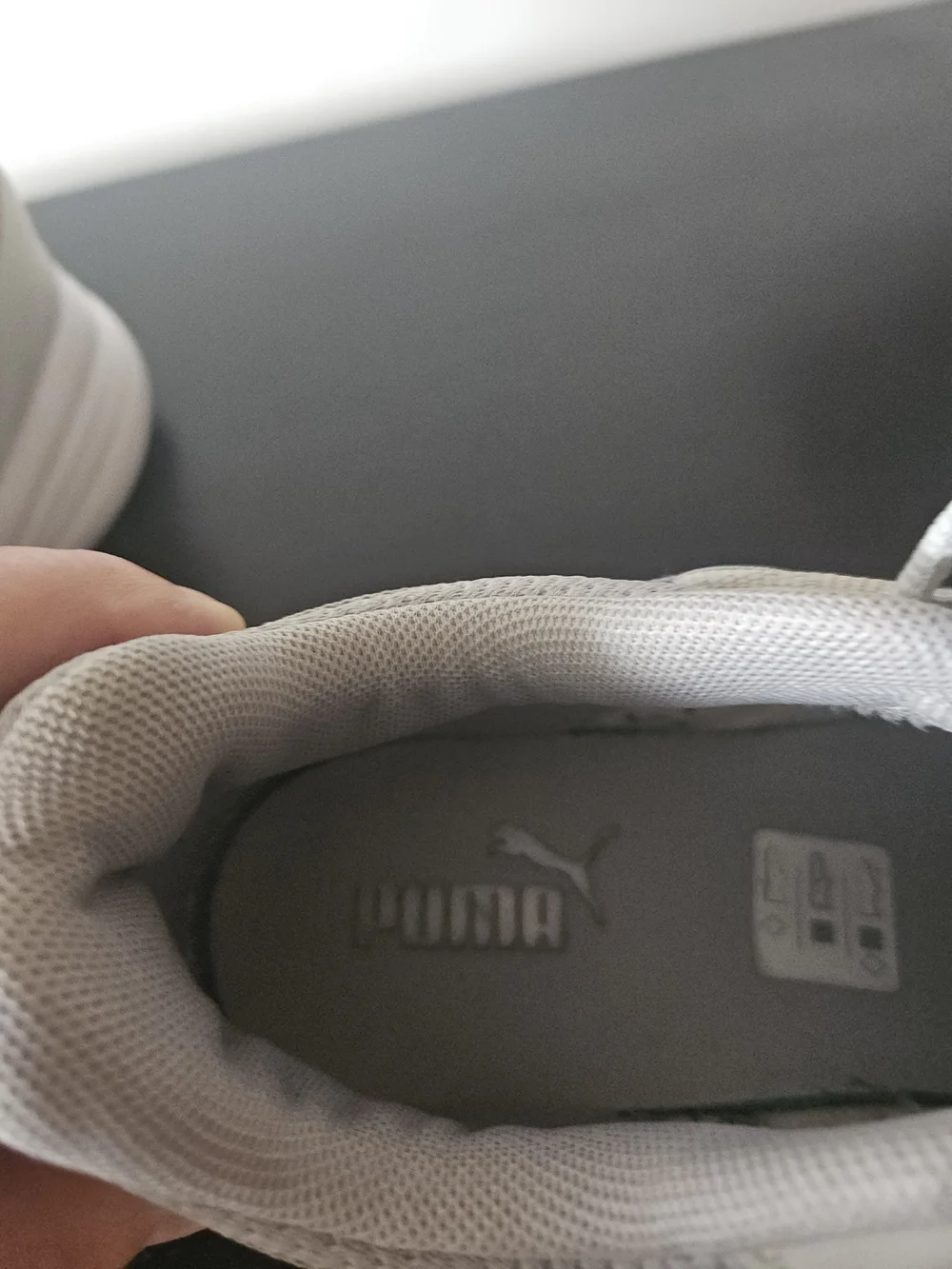 Puma Light Gray Women's Athletic Sneakers - 8.5 W Comfortable Everyday Runner